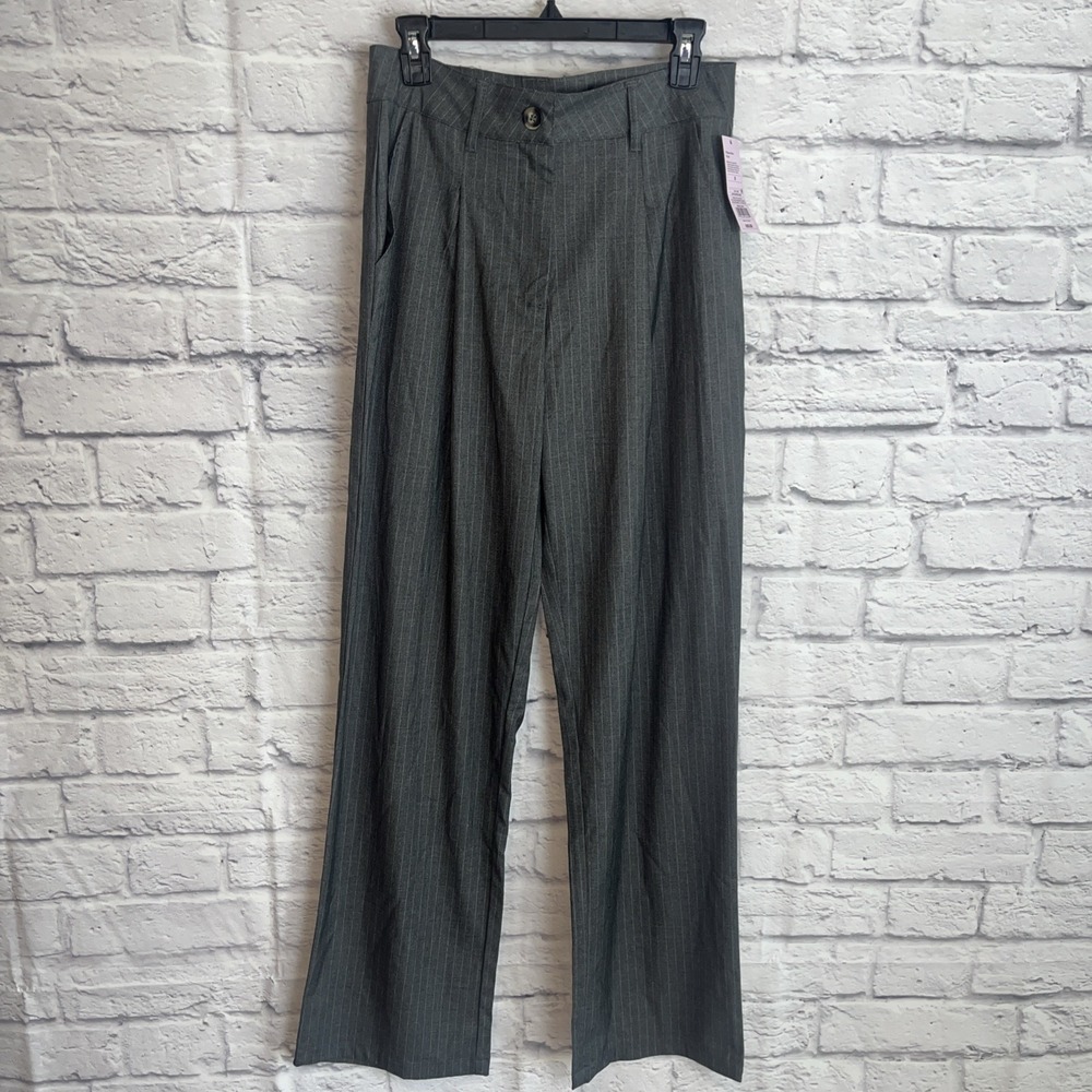 Wild Fable NWT Gray Pinstripe Pleated Preppy Academia Dress Pants Size 8